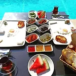 Casa Aria Hotel 2*